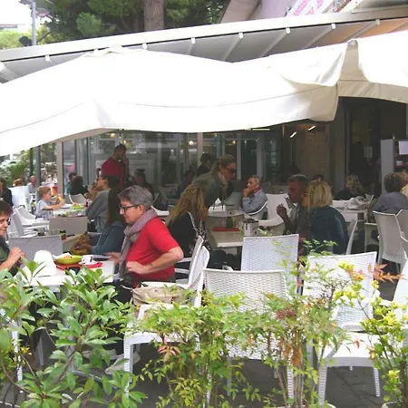 Astoria Llido Degli Estensi