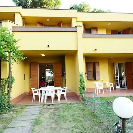 Astoria Llido Degli Estensi