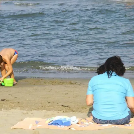 Apartmán Astoria Llido Degli Estensi