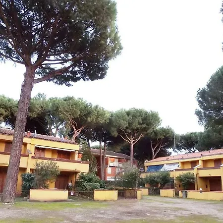 Astoria Llido Degli Estensi