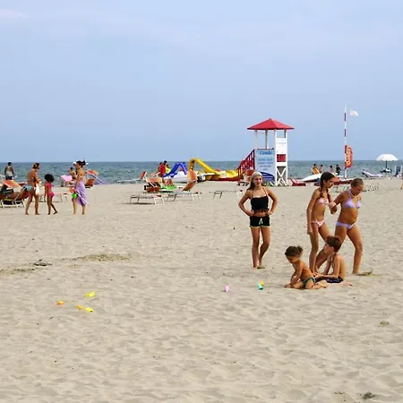 Διαμέρισμα Astoria Llido Degli Estensi